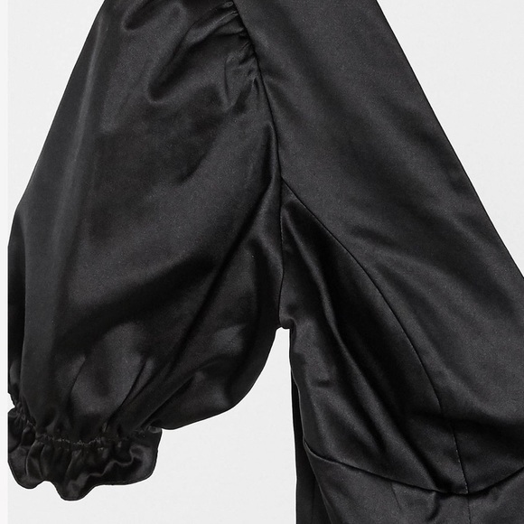 ASOS black satin top with bust cup detail | size 10 - Picture 3 of 10